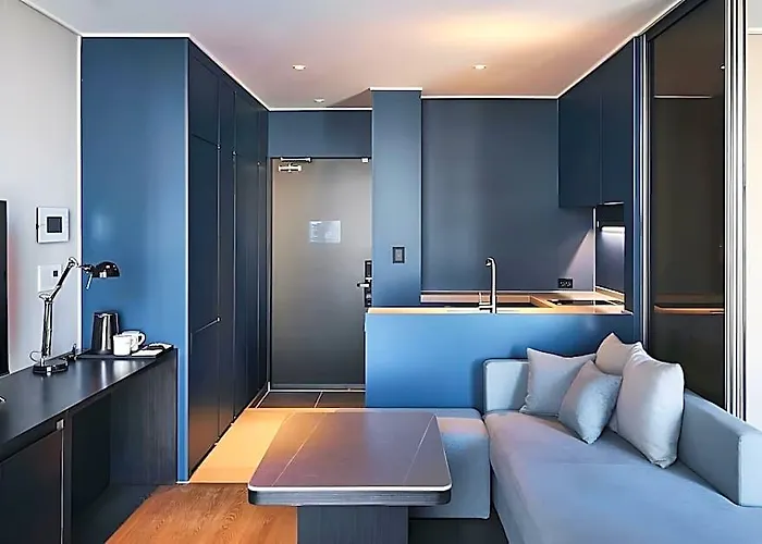 Hotel Homes Myeongdong 3*