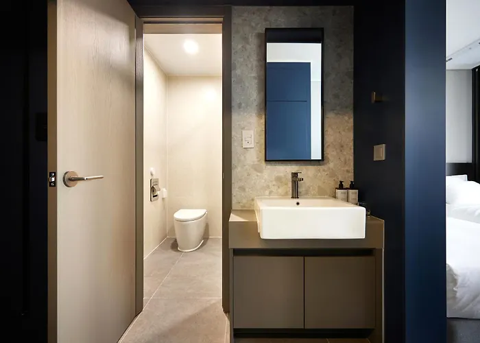 Homes Myeongdong 3*